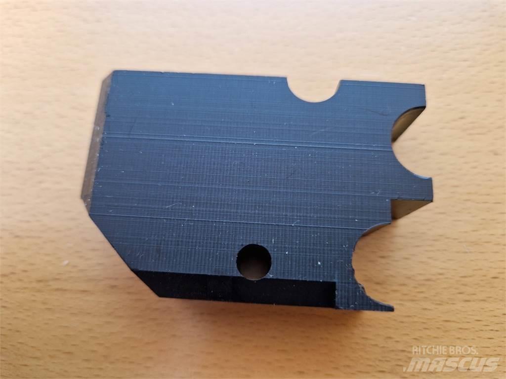 Ponsse P28156 Kuormatraktorinosturit