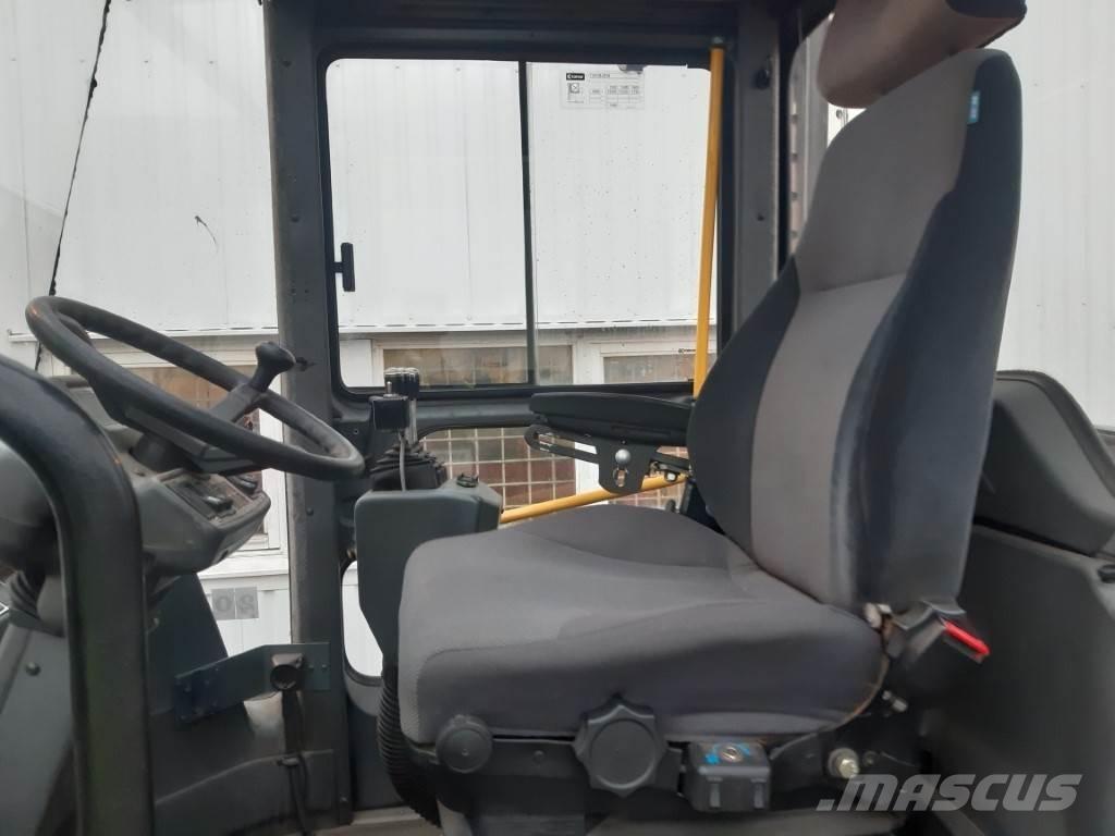 Kalmar DCE150-12 Dieseltrukit