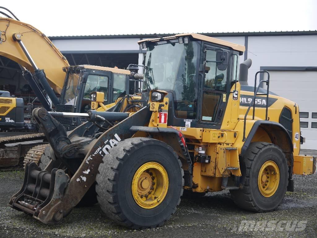 Hyundai HL955A Pyöräkuormaajat