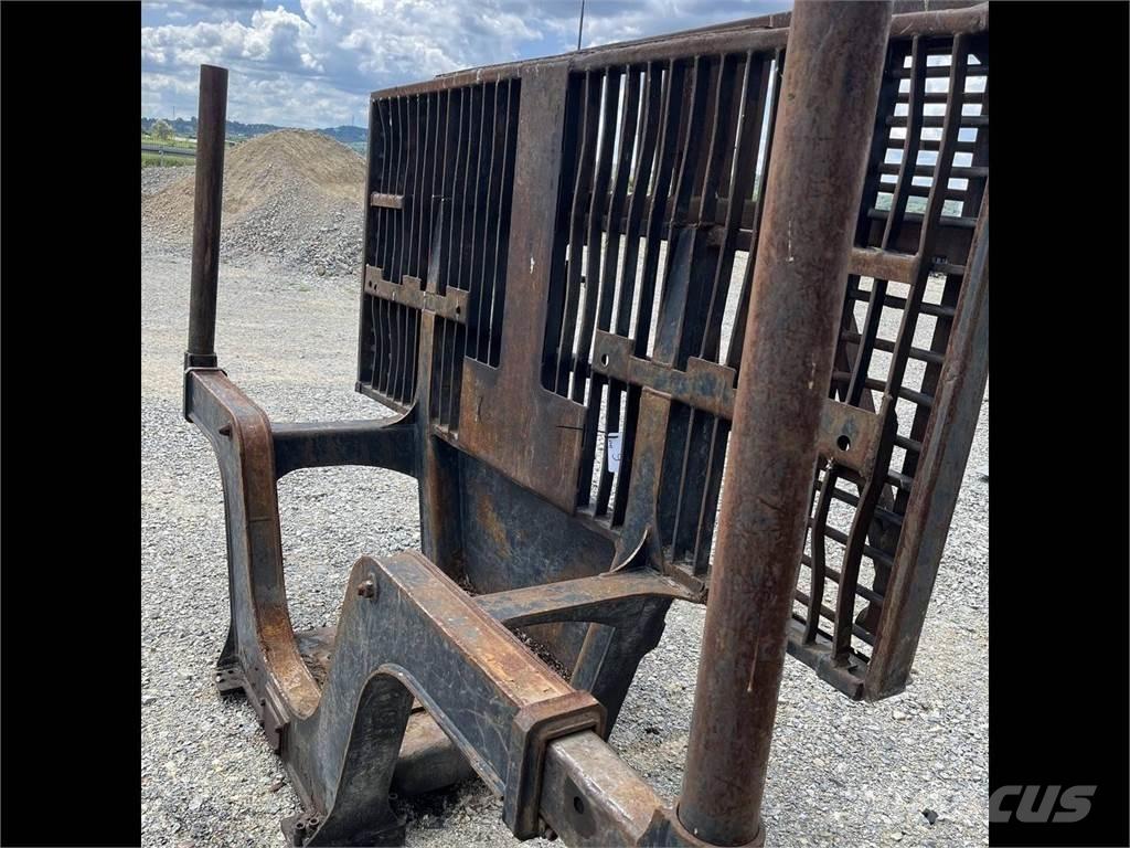 John Deere 1510E Muut