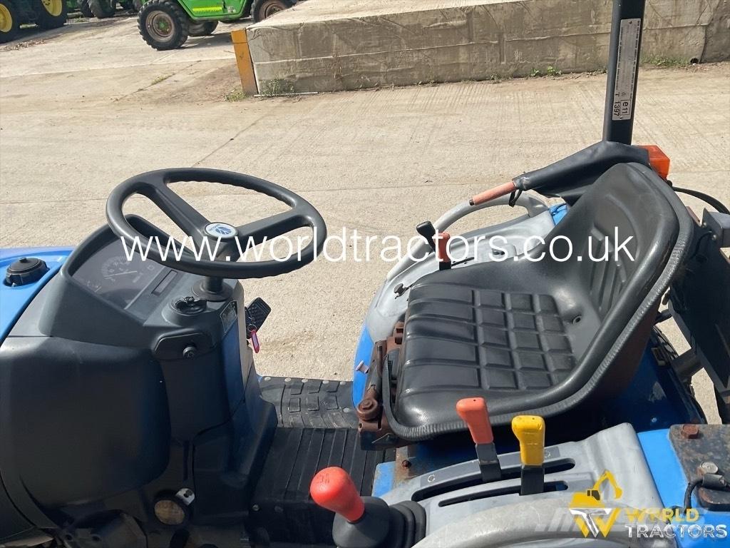 New Holland TC12 D Traktorit