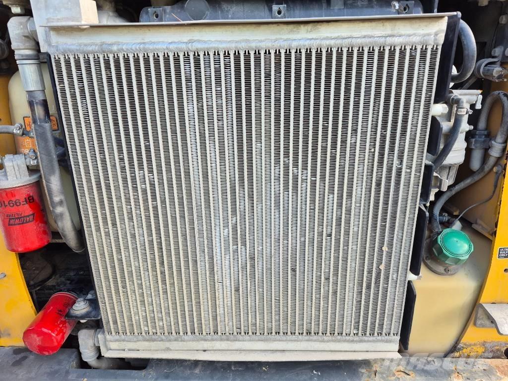 John Deere 316 Liukuohjatut kuormaajat