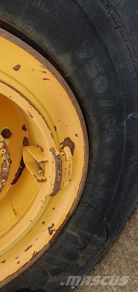 Bell B 30 E Dumpperit