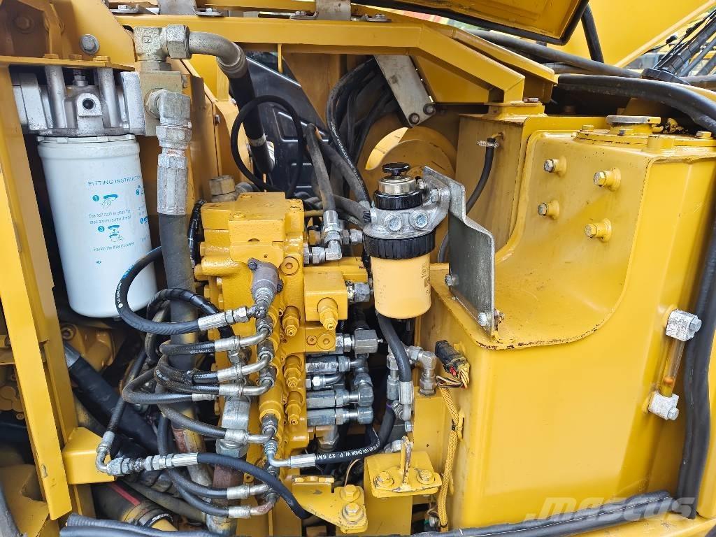 CAT 308 D Telakaivukoneet
