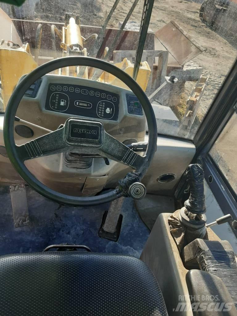 Komatsu WA95-3 Pyöräkuormaajat