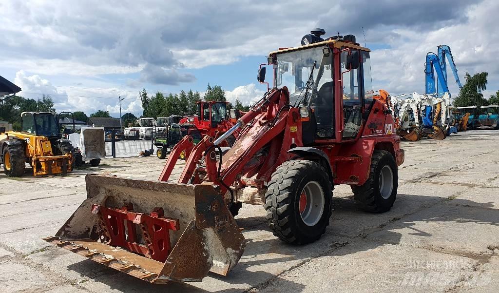 CAT 908 Pyöräkuormaajat