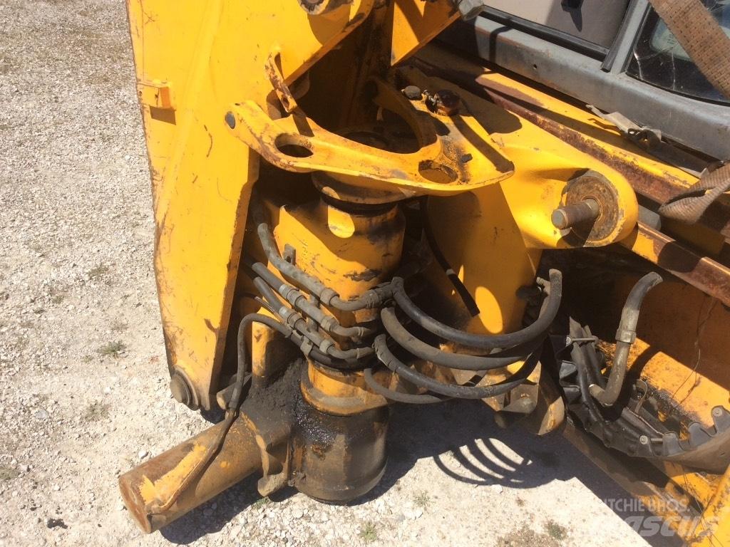 JCB 3 CX Ohjaamo ja sisusta