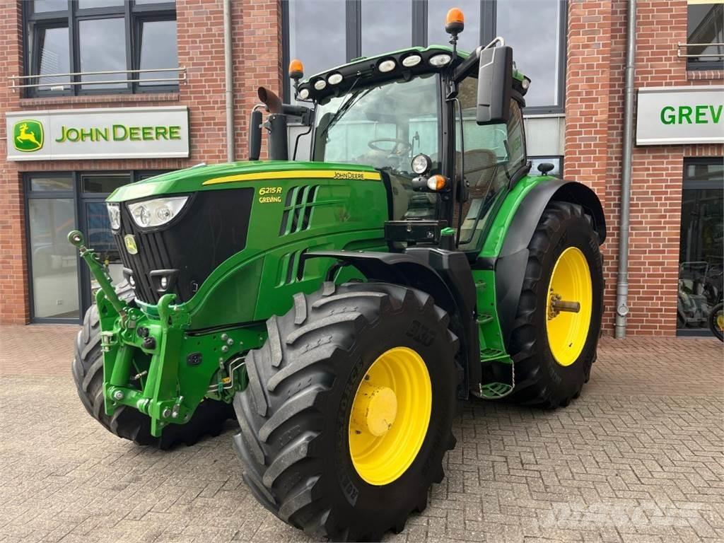 John Deere 6215R Traktorit