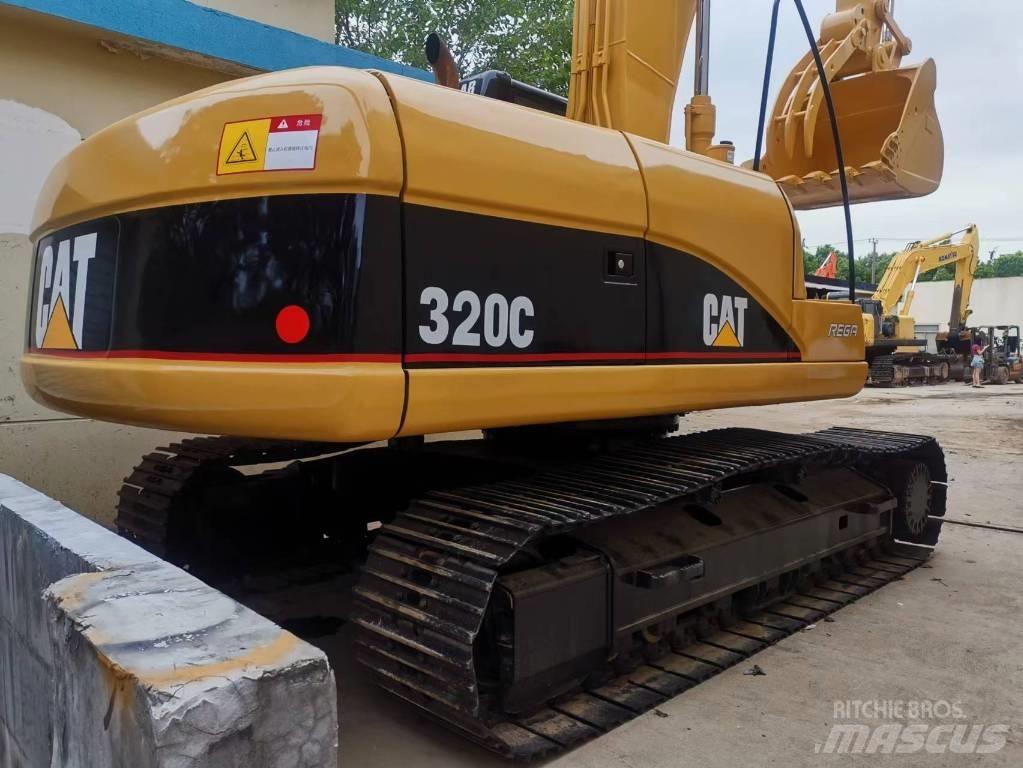 CAT 320 C Telakaivukoneet