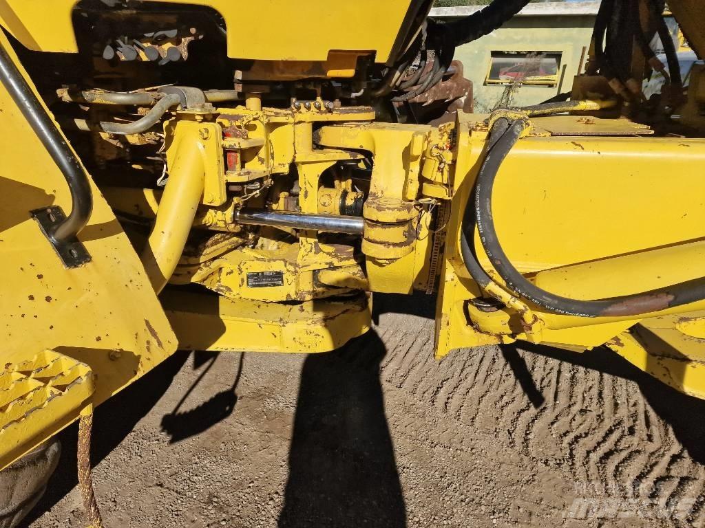 CAT 725 Dumpperit