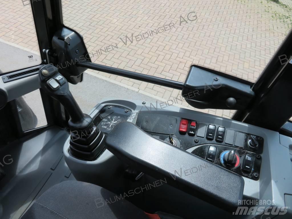CAT 906M Pyöräkuormaajat