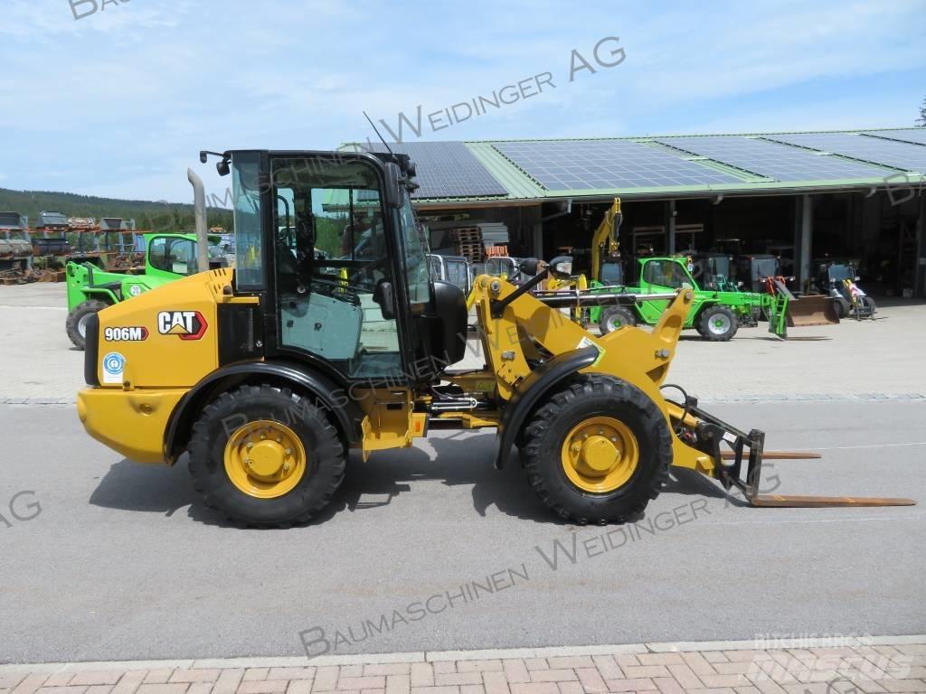 CAT 906M Pyöräkuormaajat