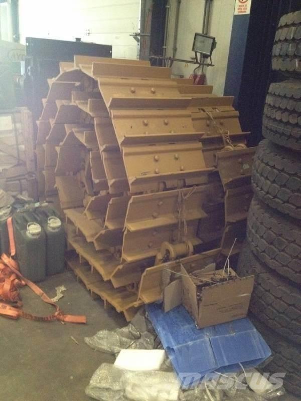 CAT D7G TRACK CHAINS Alusta ja jousitus