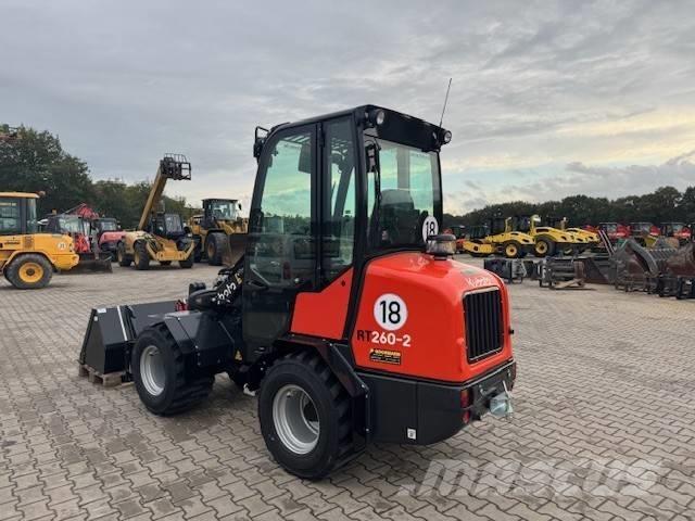Kubota RT 260-2 Pyöräkuormaajat