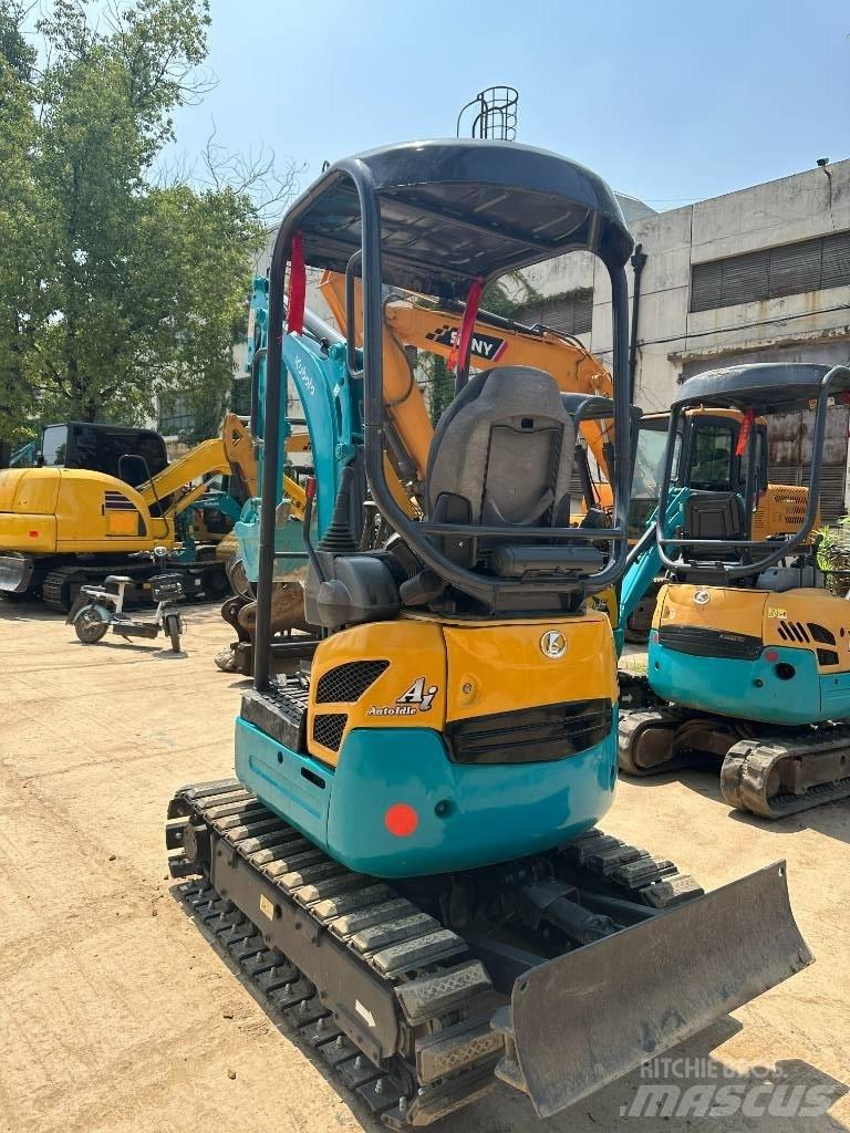 Kubota U15 Minikaivukoneet < 7t