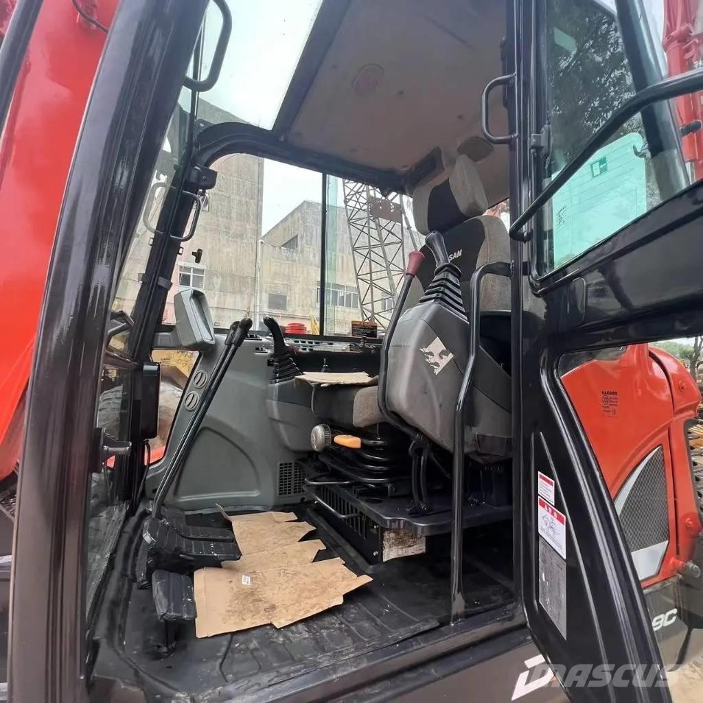 Doosan DX 60-9C Minikaivukoneet < 7t