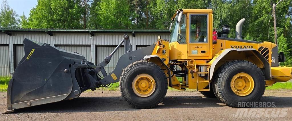 Volvo L110 E-4X4 Pyöräkuormaajat