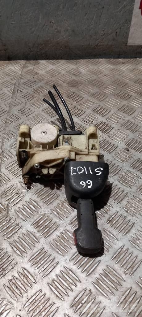 Scania R 440    1774972 Ohjaamot ja sisustat