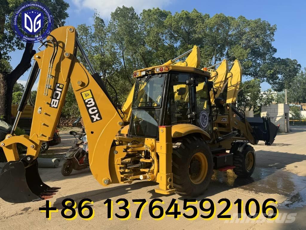 JCB 3 CX Kaivurikuormaajat