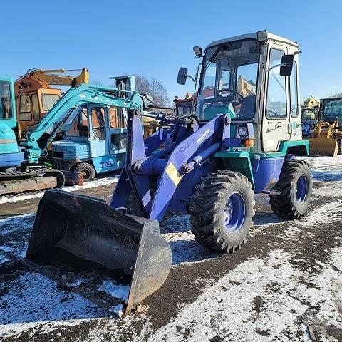 Komatsu WA30-5E0 Pyöräkuormaajat