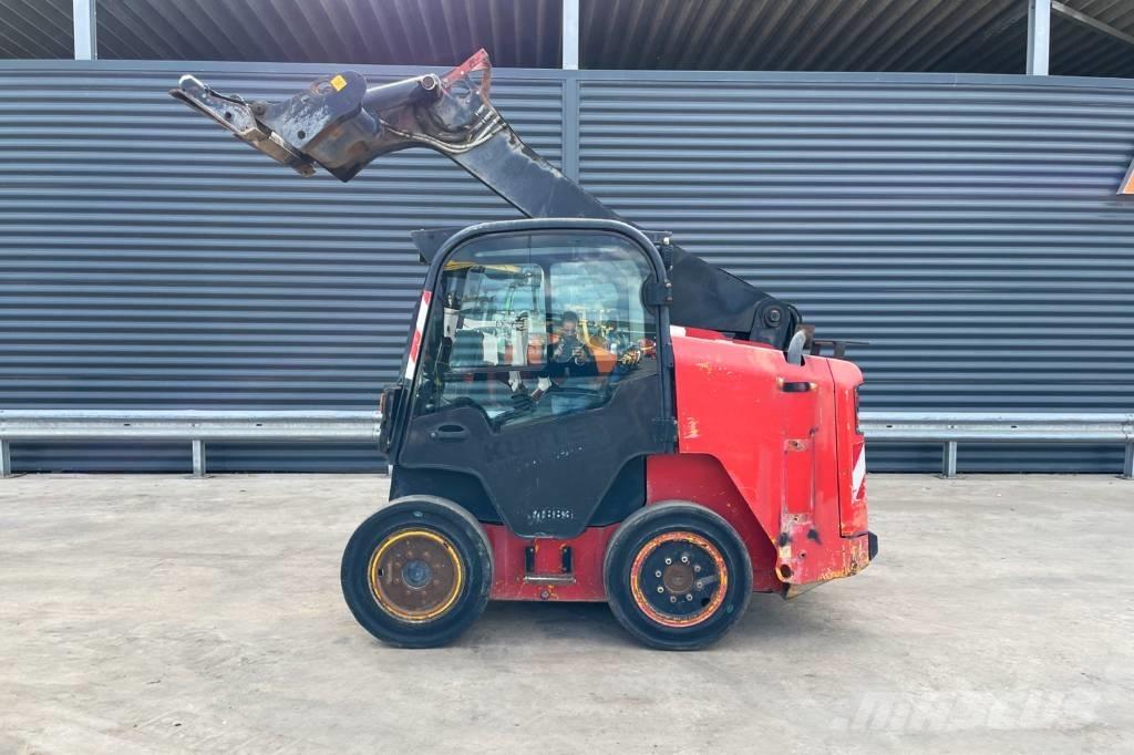 JCB R260 Liukuohjatut kuormaajat