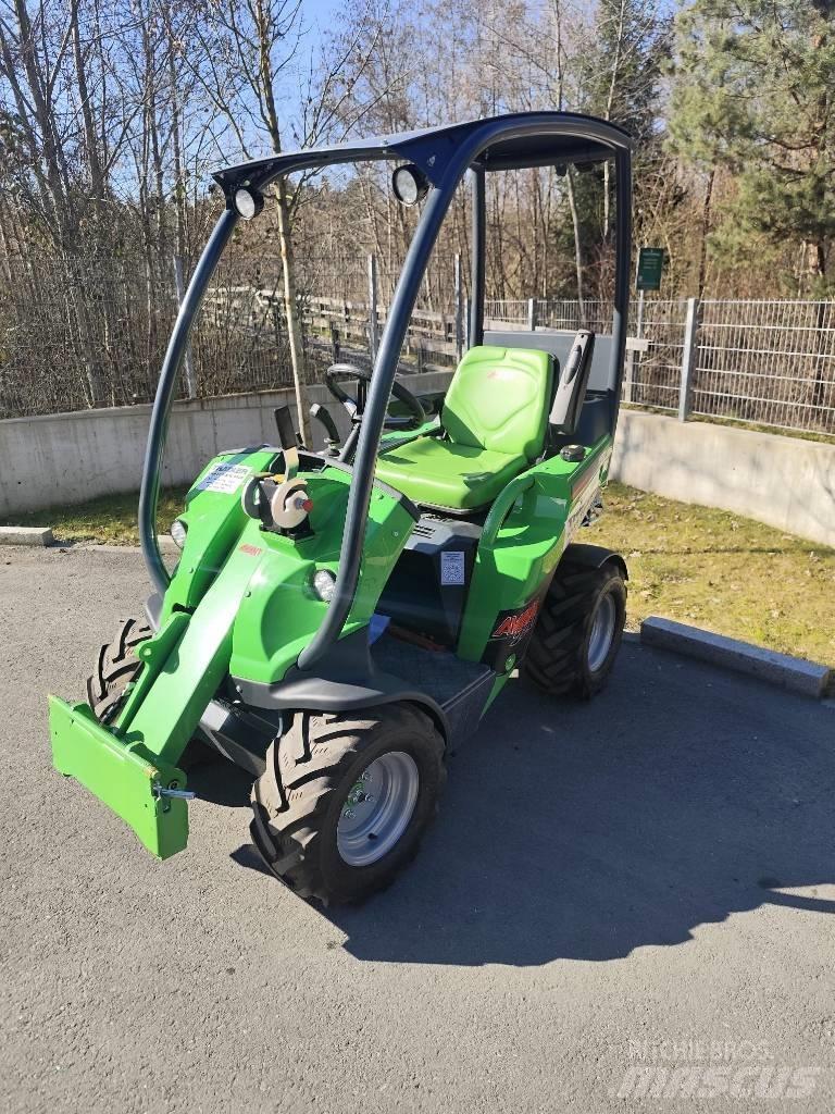 Avant 220 Yleiskuormaajat