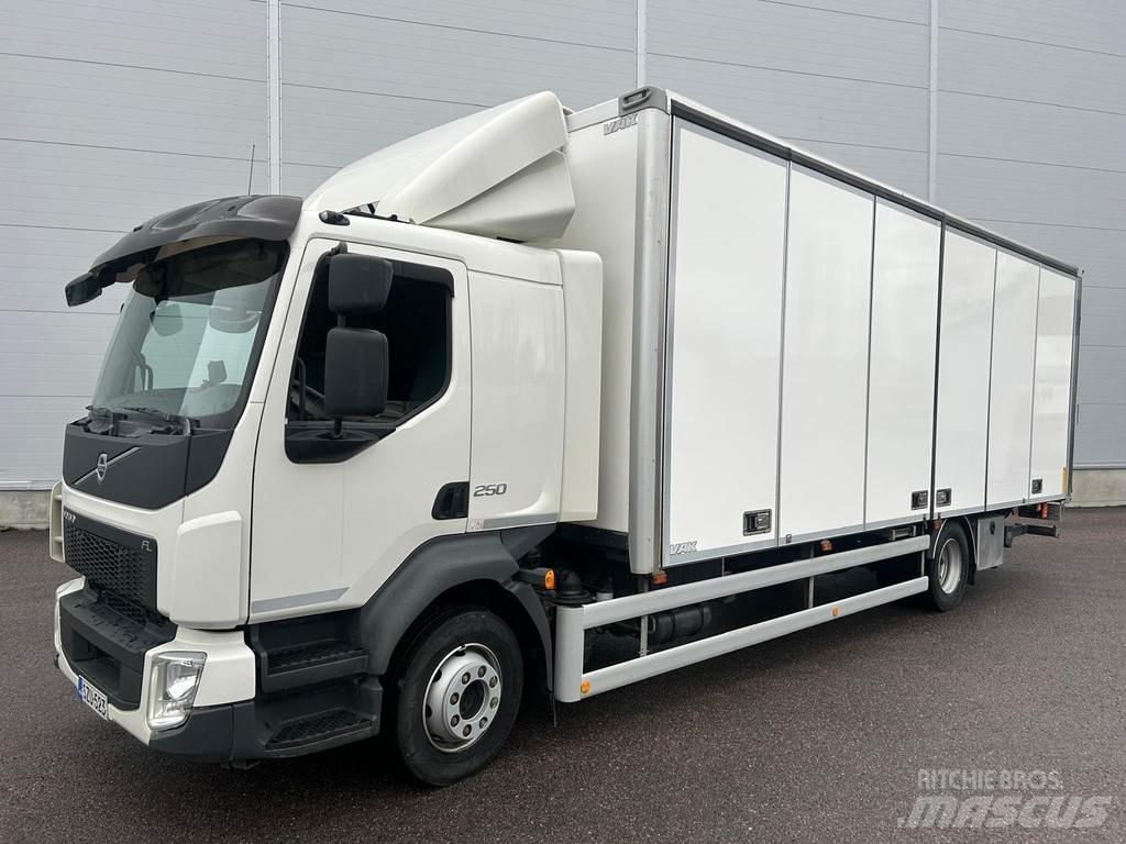 Volvo FL Umpikorikuorma-autot