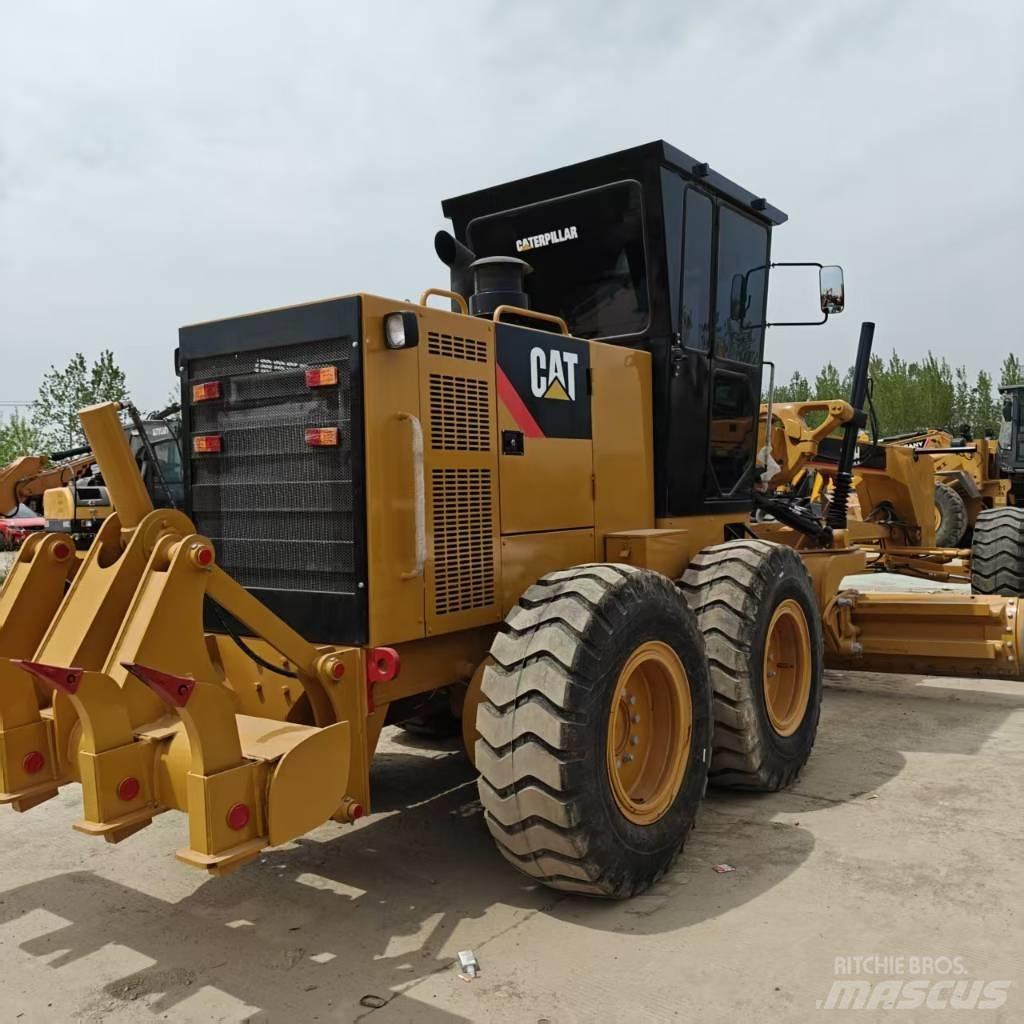 CAT 140 H Telakaivukoneet
