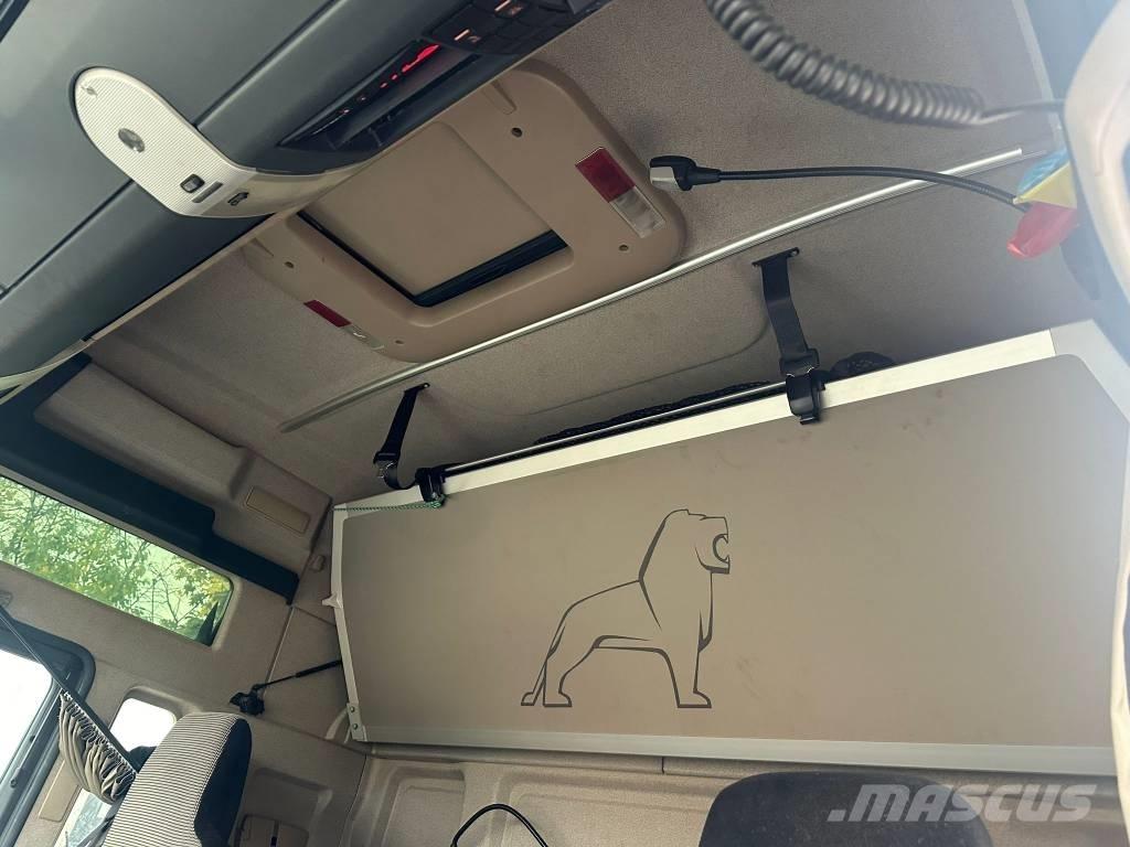 MAN TGX 33.500 Metsäkoneritilät