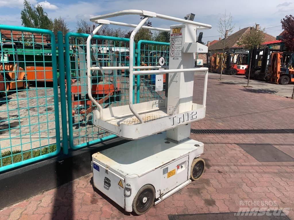 UpRight TM 12   V-2748 Henkilönostimet ja nostolaitteet