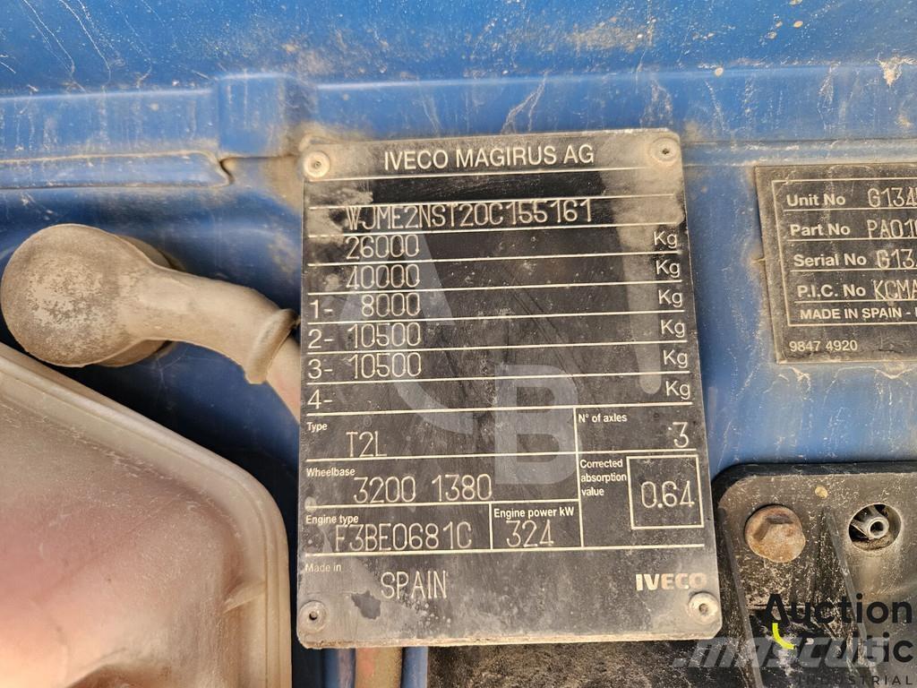 Iveco 260E44 Sora- ja kippiautot