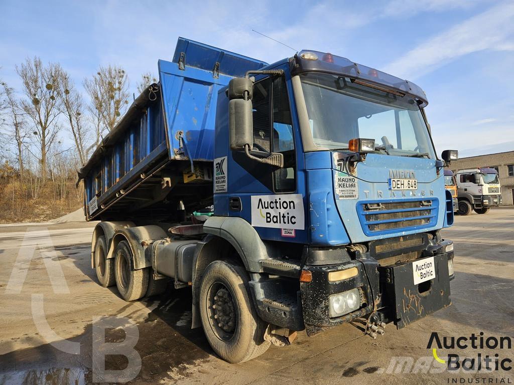 Iveco 260E44 Sora- ja kippiautot
