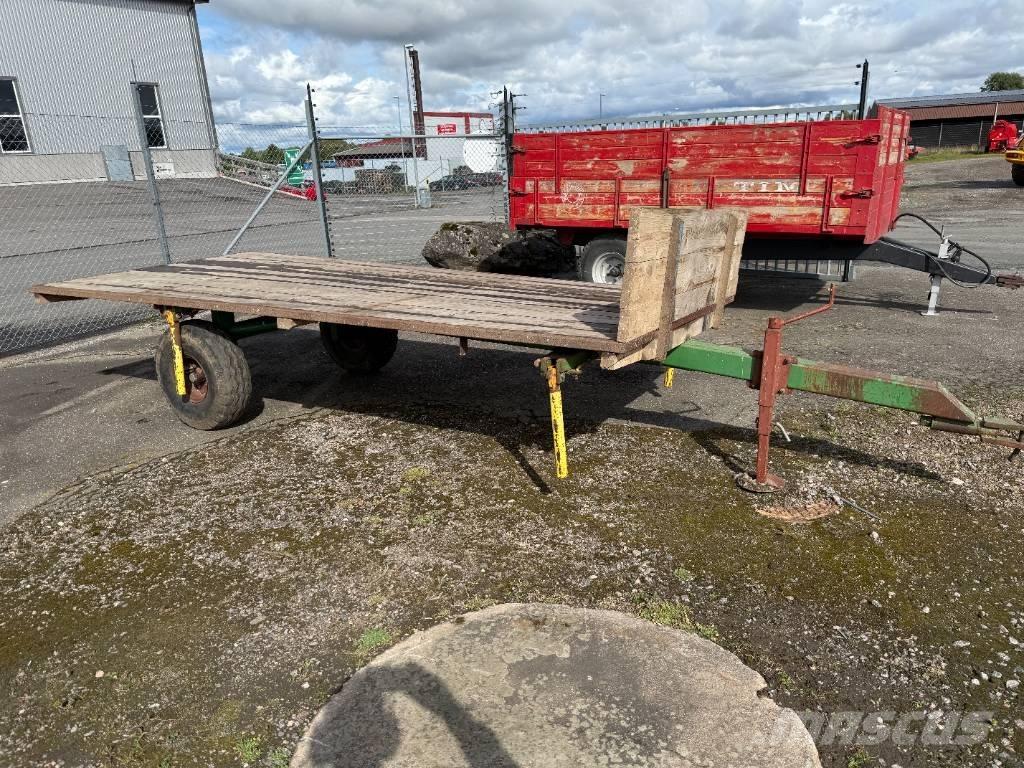  Skogskärra med flak Muut perävaunut