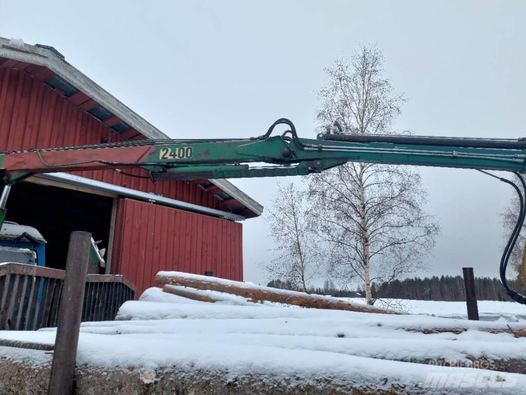 Kronos 2400 Juontokourat ja kuormaimet