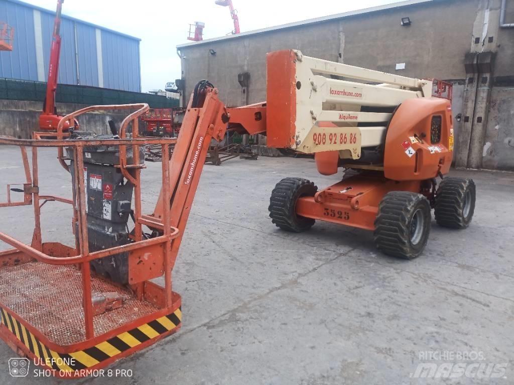 JLG 450 AJS II Kuukulkijat