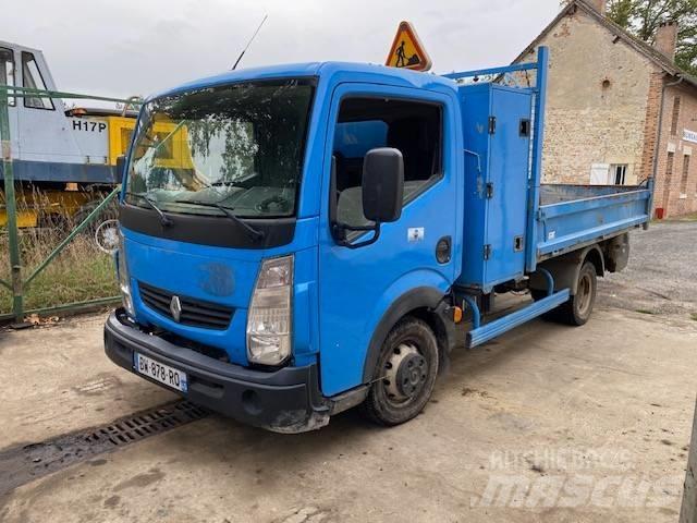 Renault Maxity Lava-autot