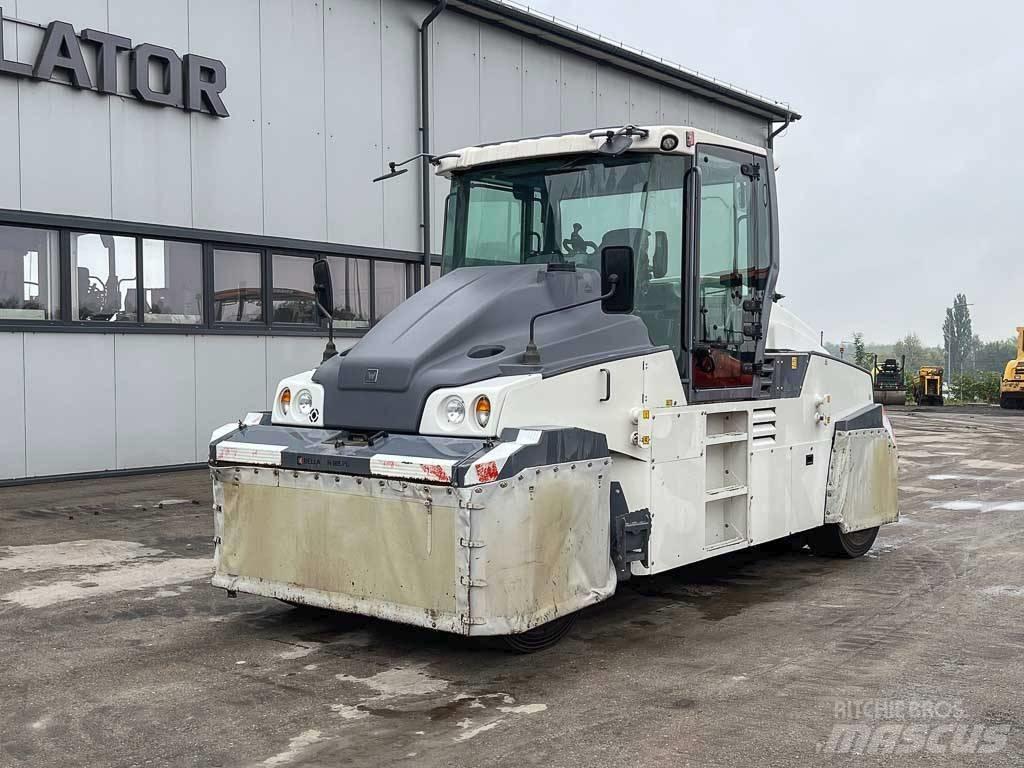 Hamm HP 280 i Kumipyöräjyrät