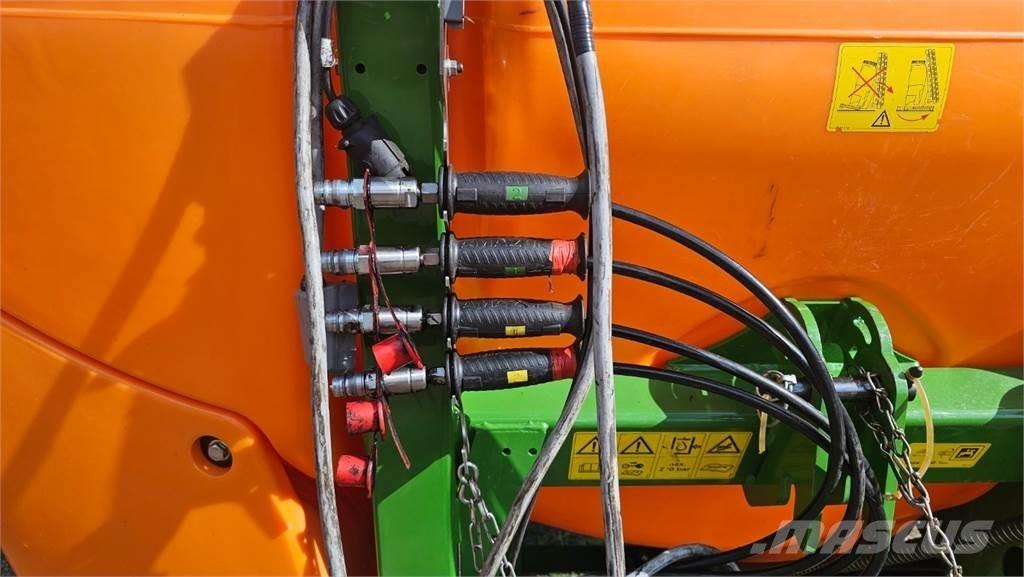 Amazone UF 901 Hinattavat ruiskut
