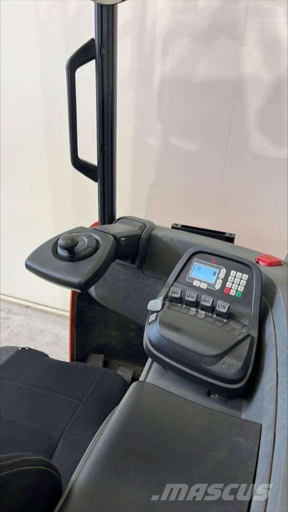 BT RR E 140 H Työntömastotrukit