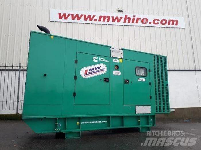 Cummins C220D5E Dieselgeneraattorit