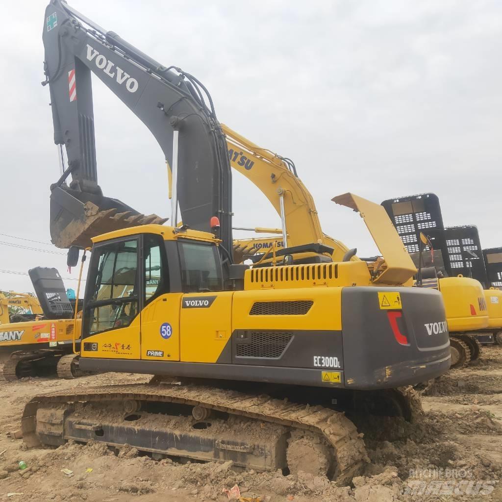 Volvo EC 300 D Telakaivukoneet