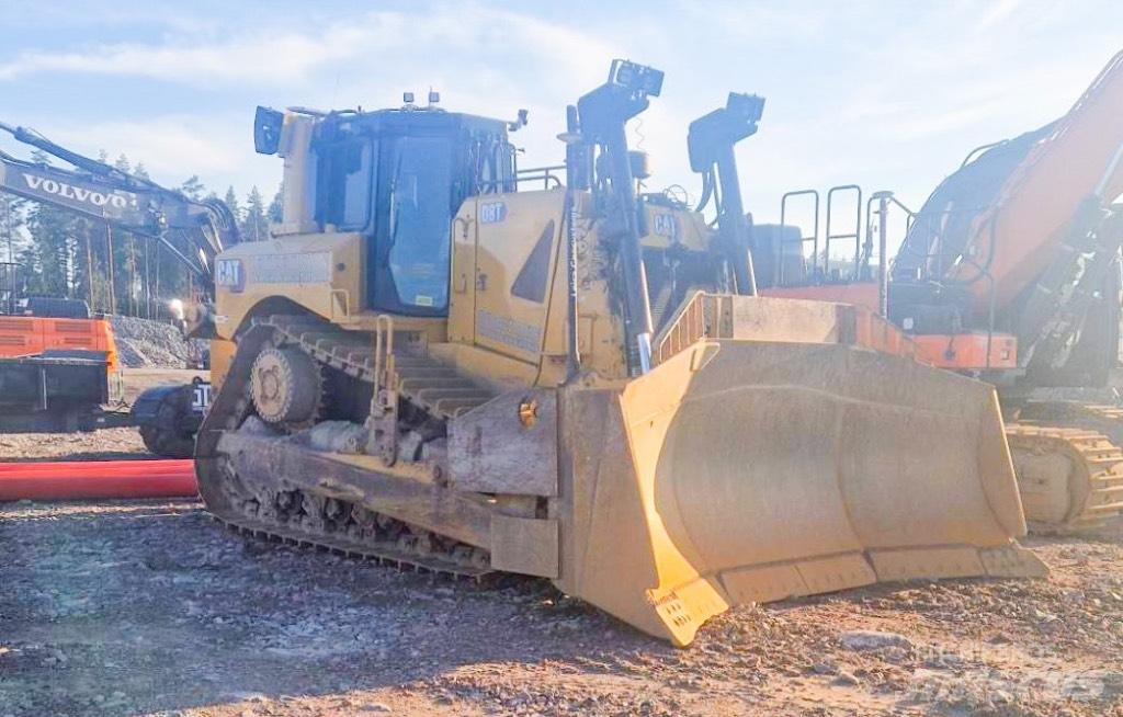 CAT D 8 T Telaketjupuskutraktorit
