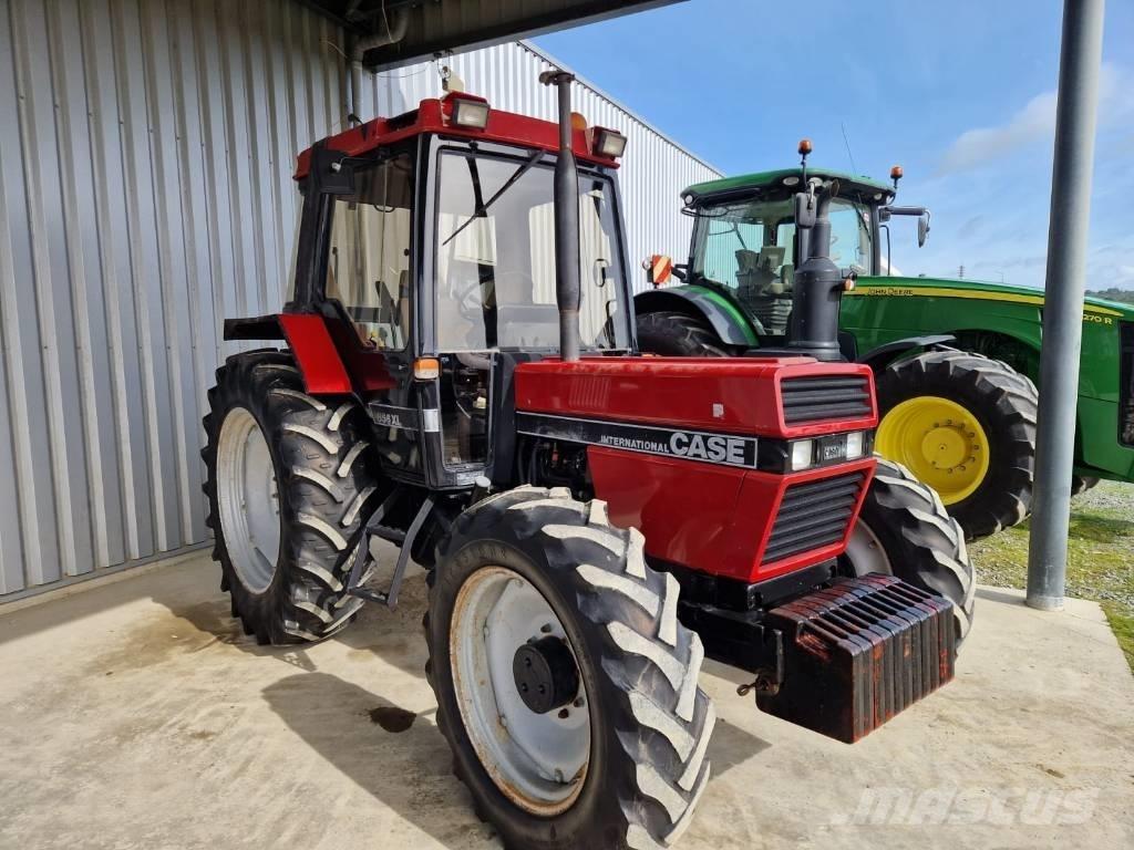 Case IH 856 XL Traktorit