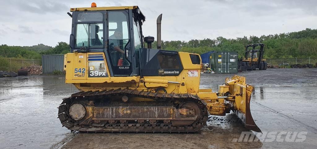 Komatsu D 39 PX-21 A Telaketjupuskutraktorit