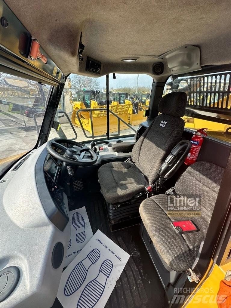 CAT 725C2 Dumpperit