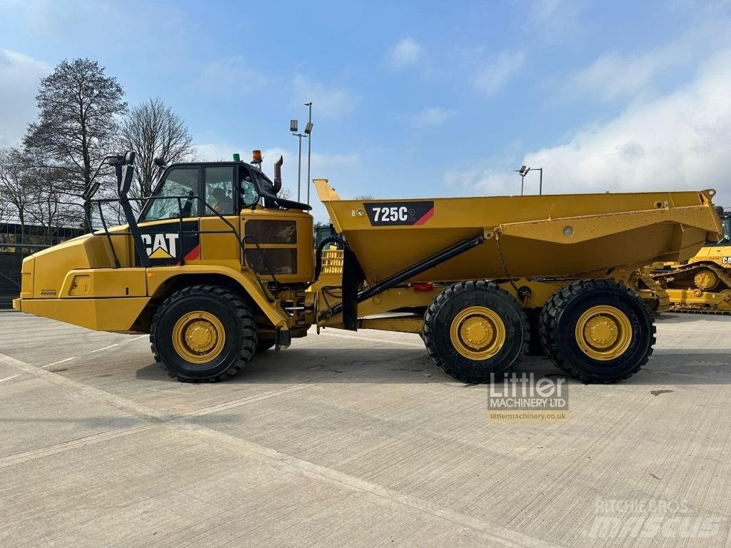 CAT 725C2 Dumpperit