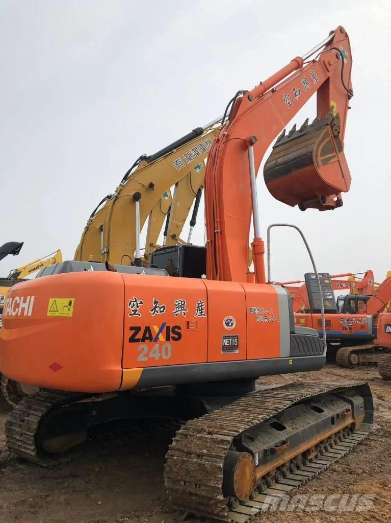 Hitachi 240 Telakaivukoneet
