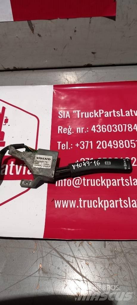 Volvo FH 12.   20399175 Ohjaamot ja sisustat