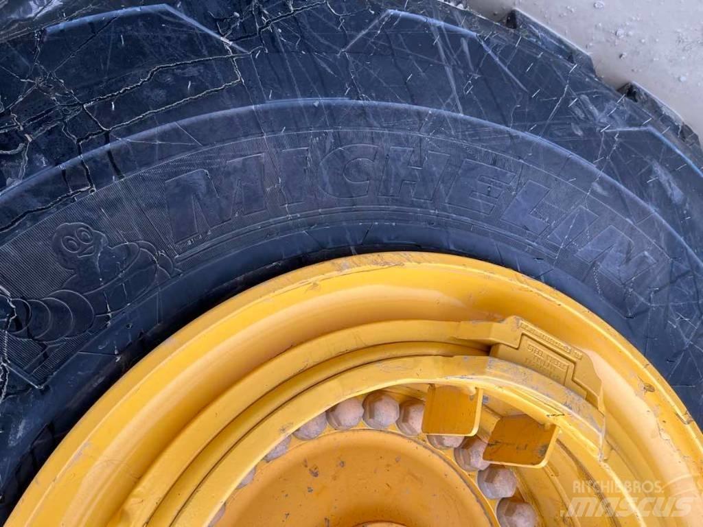 Volvo L250G Pyöräkuormaajat