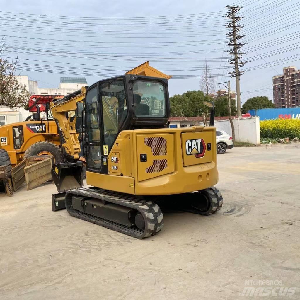 CAT 306 Minikaivukoneet < 7t